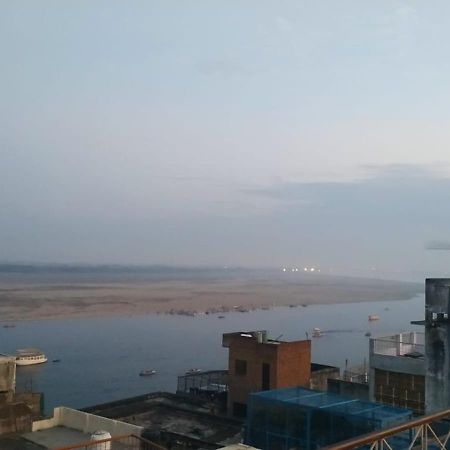 Tiwari Palace Modern Vision Guest House Varanasi Bagian luar foto