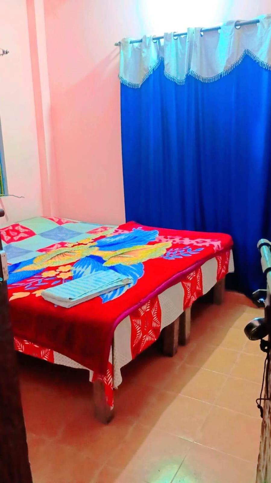 Tiwari Palace Modern Vision Guest House Varanasi Bagian luar foto